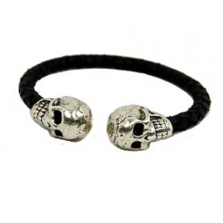 Brazalete esclava elastica de cuero con 2 craneos