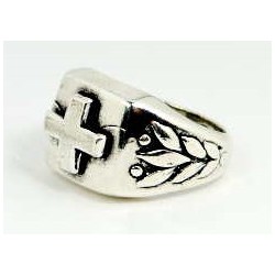 Massive celtic ring with gothic cross