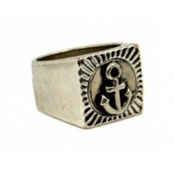 Celtic ring with gothic cross