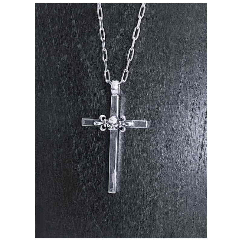 Collier chaîne avec pendentif croix et crâne