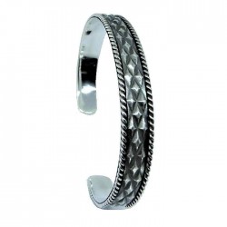 Brazalete de plata acanalada abierta