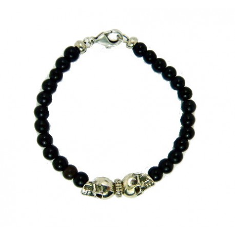 Two skulls beaded resin bracelet Two skulls beaded resin bracelet